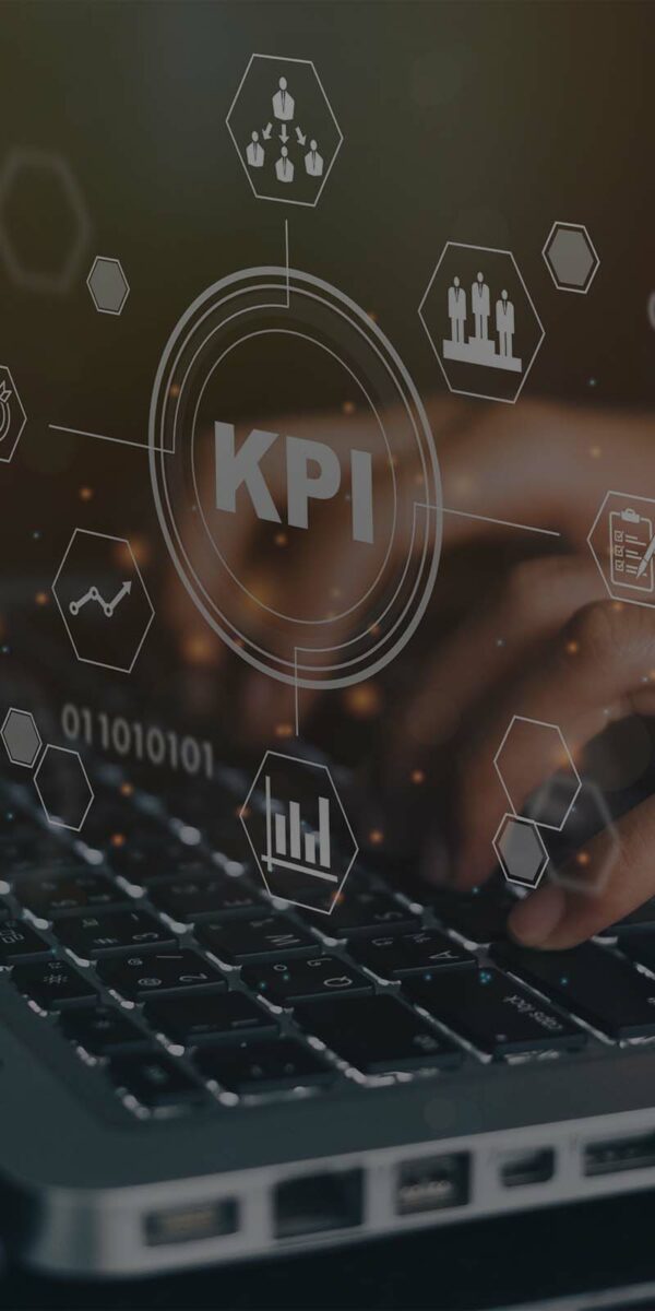 laptop and KPI banner